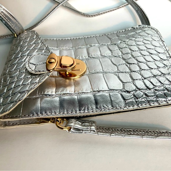 Cellphone crossbody - Picture 3 of 4